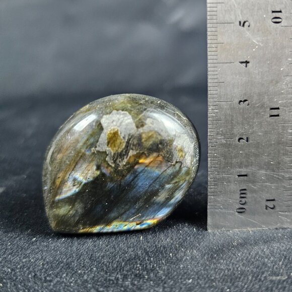 Labradorite - Picture 3 of 5